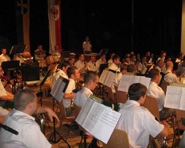 Mili. Musik IBK