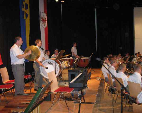 Mili. Musik IBK