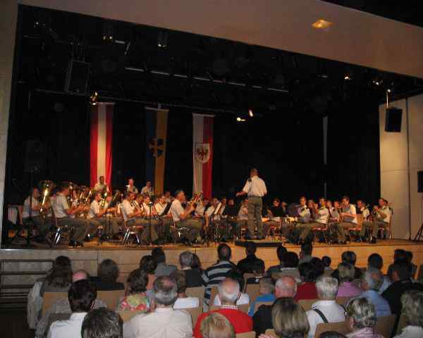Mili. Musik IBK